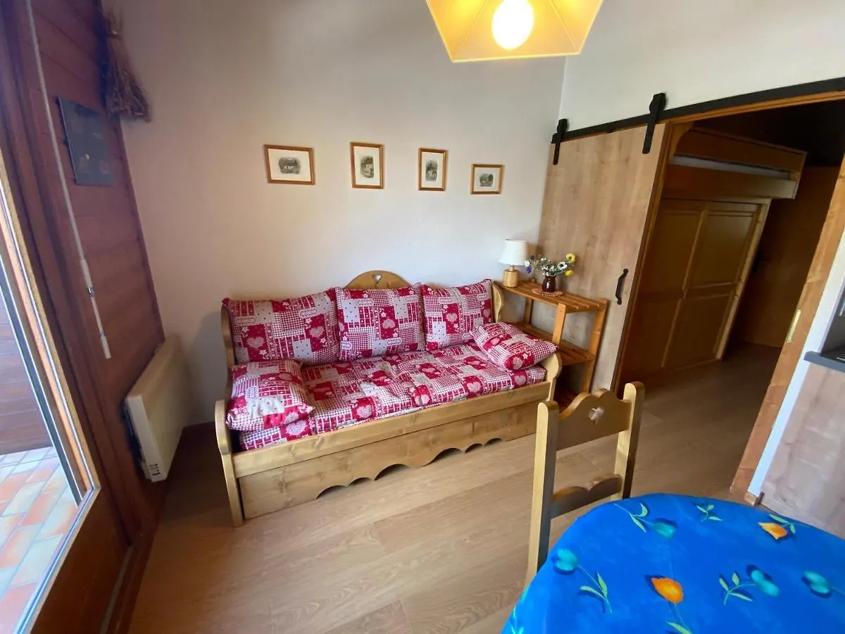 Appartement Cosy Proche Centre Et Pistes, Balcon, Parking - Fr-1-693-43 Chatel 0*,