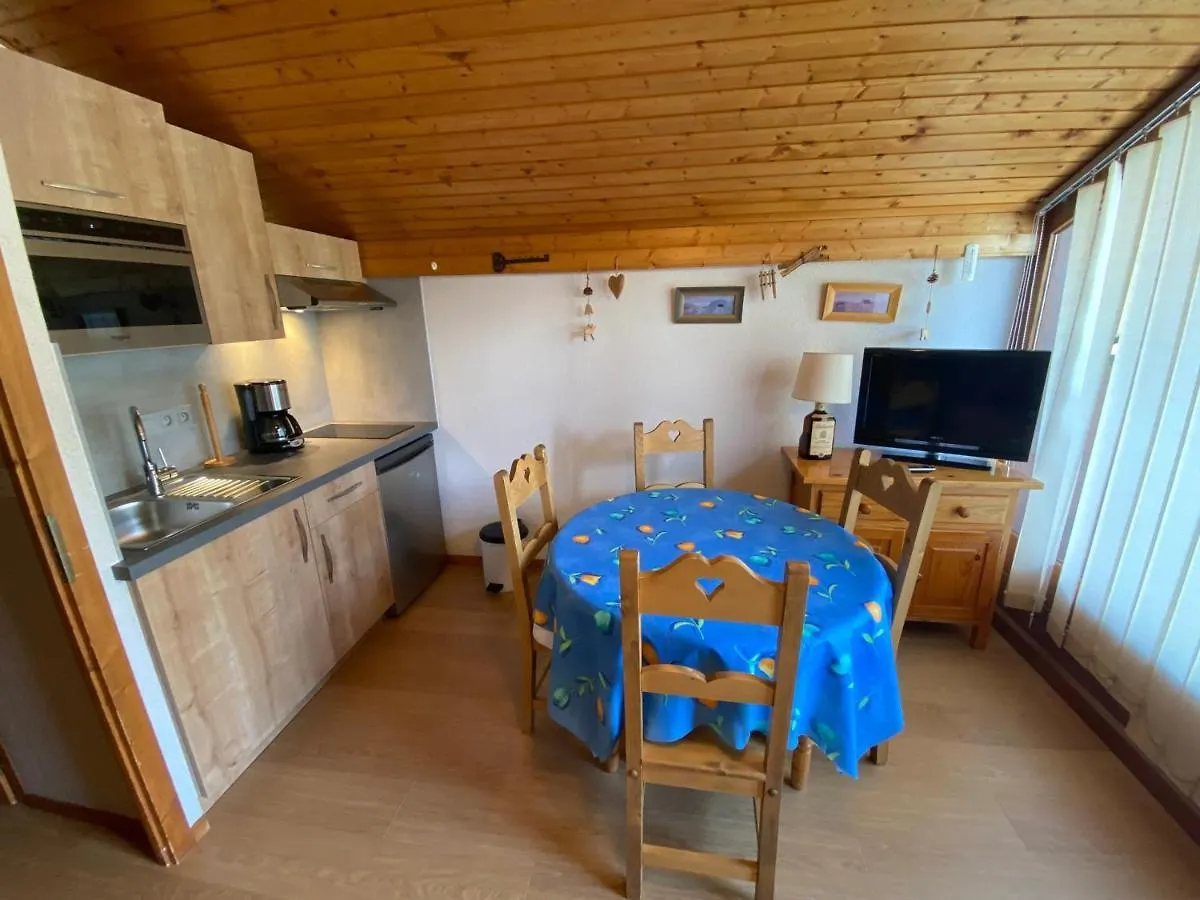 Apartment Appartement Cosy Proche Centre Et Pistes, Balcon, Parking - Fr-1-693-43 Chatel France